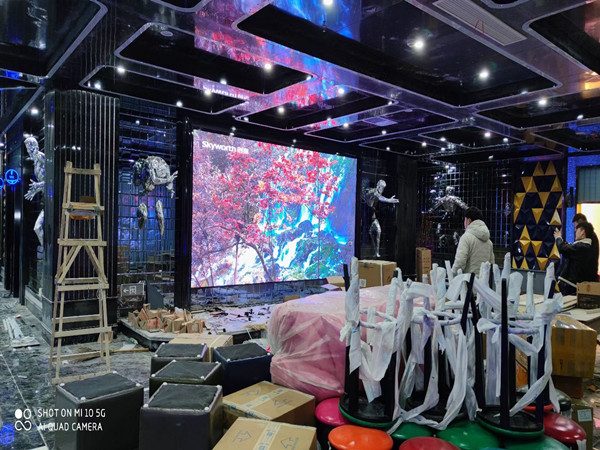 湟中室内P2.5全彩显示屏